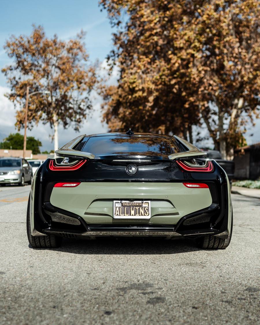  BMW i8 by Impressive Wrap 2019 года  (фото 5 из 5)